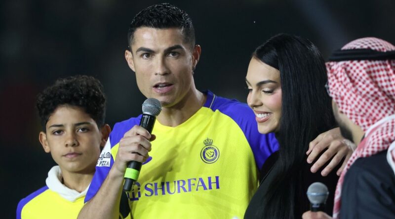 জন্মদিনে রোনাল্ডোর সৌদি ত্যাগ নিয়ে জল্পনা তুঙ্গে